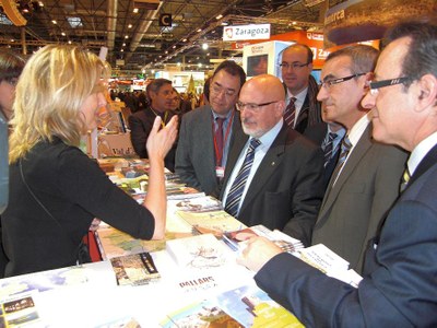 Fitur 2009