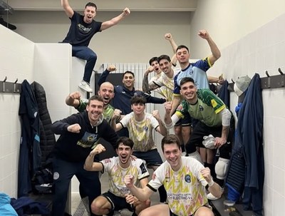 L'Atlètic Club La Seu celebra el triomf a Amposta (@atleticlaseu)