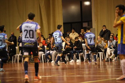 L'Atlètic Club La Seu celebra la victòria a Palau d'Anglesola, aquest dissabte (Foto: AC La Seu)