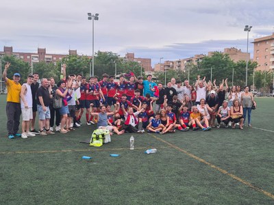 L'EDFOR juvenil celebra, al camp del Balàfia, l'ascens a Primera Catalana (Foto: EDFOR)