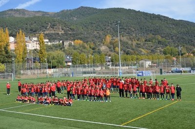 Presentació dels equips de l'EDFOR 2015-2016 (Foto: Santi Roura)