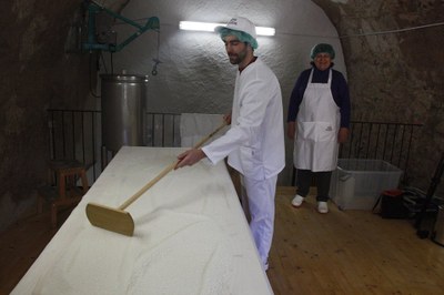Producció de sake a Tuixent (ACN/Ferran Garcia)