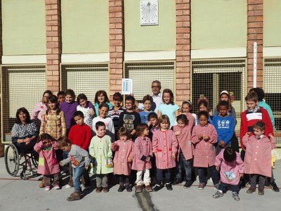 Estrena del rellotge de sol de l'Escola de Castellciutat