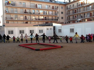 Escola La Valira - Encadenament humà 13.11.2012