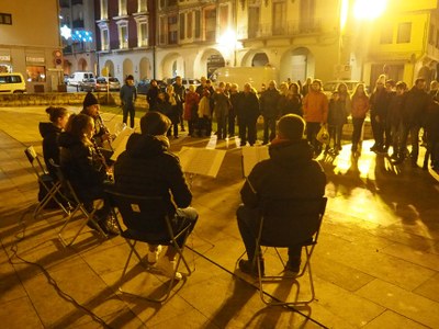 Concert de nadales amb l'Escola Municipal de Música de la Seu, davant els Jardins de la Catedral