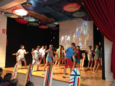 Escola Pau Claris - Festival Nadal Aigua 2013