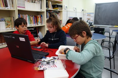 Escola Pau Claris - Robòtica