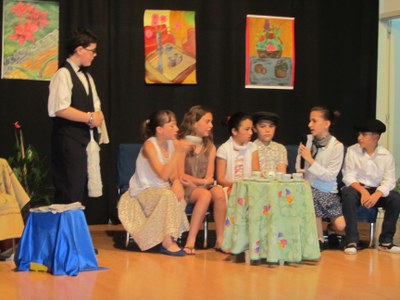 Escola Pau Claris - Teatre 2013