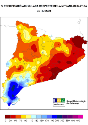 Variació de la pluja acumulada respecte a la mitjana històrica aquest estiu a Catalunya (SMC)