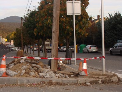 Obres de reparació de la xarxa d'aigua