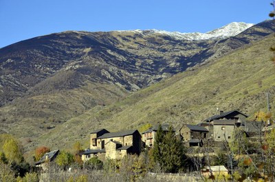 La muntanya de Cerbi, després de l'incendi (Foto: ACN)