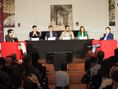 Diàleg entre Albert Batalla i Guille Díez-Canedo a la inauguració del curs de l'INEFC