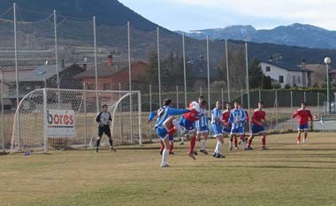 Una jugada del CF Organyà (Lluís Espar/cforganya.com)
