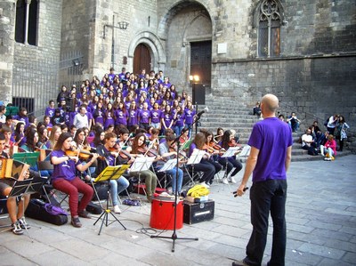 Institut Joan Brudieu - Concert a la plaça del Rei de Barcelona