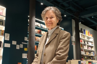 Maria Barbal presenta la seva nova novel·la, 'Peripècies', a la Llibreria Ona de Barcelona (Foto: ACN)