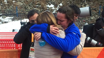 Astrid Fina celebra la medalla de bronze a PyeongChang 2018 (FCEH)
