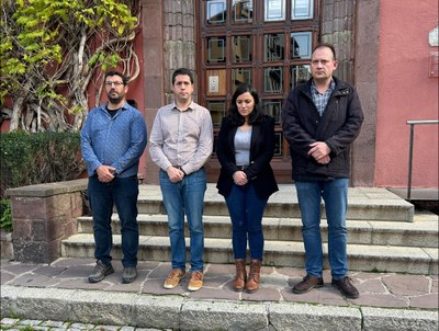 Minut de silenci a la Seu d'Urgell per les víctimes dels aiguats al País Valencià 