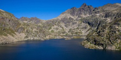 Estany de Juclà (Foto: www.visitandorra.com)