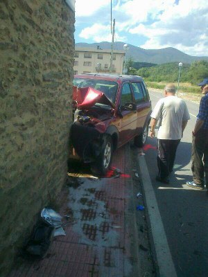 Accident Montferrer - 15.06.13 (foto: Miguel de Mato)