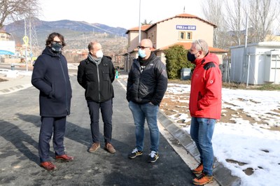 Ricard Font i Marc Baró, en una visita a l'estació de tren de la Pobla de Segur (Foto: ACN)