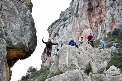 Highlines a les Agulles de Coll Piquer, amb el col·lectiu Catliners (Foto: Pep Graell)