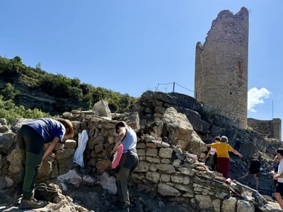 Campanya arqueològica al Castelló Sobirà de Sant Gervàs (Foto: ACN)