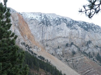 Esllavissada Cadí - Detall
