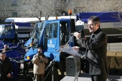 Jordi Ausàs, en el lliurament de noves màquines llevaneus