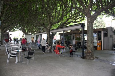 Terrassa del quiosc-bar situat al passeig Joan Brudieu de la Seu d'Urgell (Foto d'arxiu/ACN)