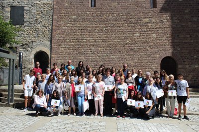 Trobada de final de curs del projecte 'Ens escrivim'