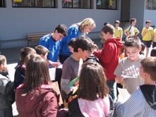 Visita de les jugadores del Cadí al col.legi La Salle