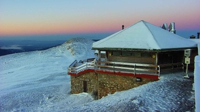 El cim del Niu de l'Àliga nevat, 30.08.2020 (Foto: La Molina)