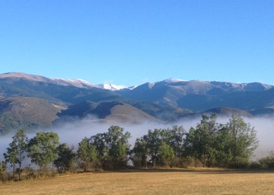 El Puigpedrós nevat, aquest dijous al matí (Foto: Ignasi Cervera)