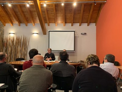 Reunió dels alcaldes del Pallars amb Agustí Serra (Foto: TES)