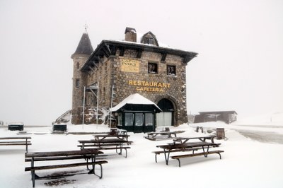 El restaurant del Port de la Bonaigua, aquest dimecres (Foto: ACN)