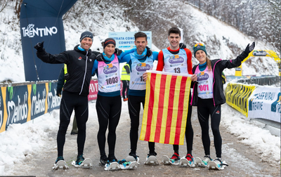La selecció catalana de raquetes de neu, amb la presència de Georgina Gabarró, a la 50a edició de La Ciaspolada (Foto: La Ciaspolada / FEEC)