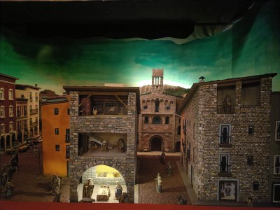Imatge del pessebre monumental de Castellciutat, que inclou una acurada reproducció del centre històric de la Seu d'Urgell