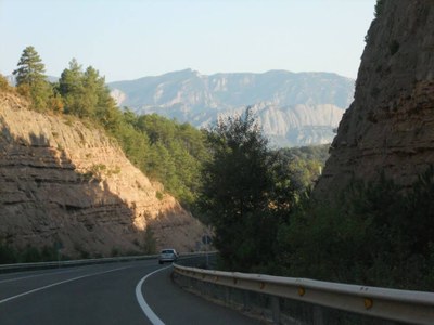Carretera C-14 a Bassella