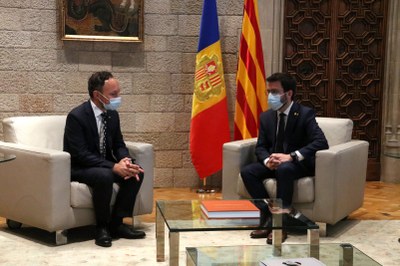 Xavier Espot i Pere Aragonès, al Palau de la Generalitat (Foto: Govern d'Andorra)