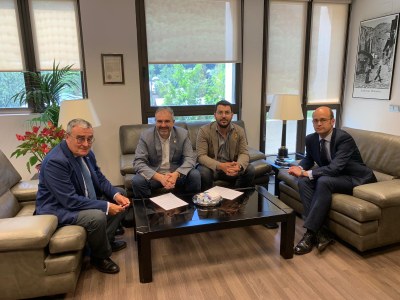 Reunió a l'ambaixada espanyola a Andorra (Foto: Ajuntament de la Seu)
