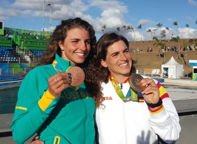 Maialen Chourraut, amb Jessica Fox, medalla de bronze (Foto: RFEP)