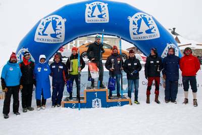 Jaume Pueyo, al podi masculí de 21 km de la Marxa Beret (Foto: Anna Tur/RFEDI)