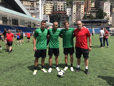 Sergi Roberto, a l'Estadi Nacional d'Andorra, amb Granell i Ferrao (Foto: Nike Camp Andorra)
