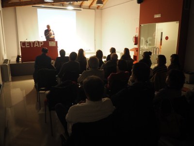Taller a la Seu per introduir la poesia a les aules 
