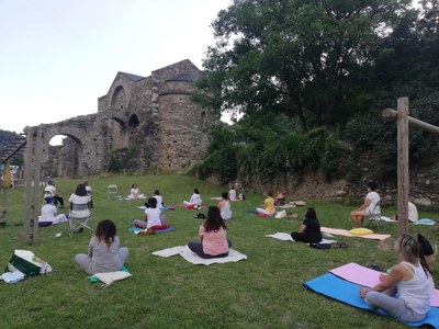 Kundalini ioga a Anserall (Foto: Dharma Ioga)