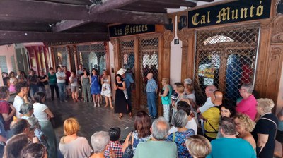 Visita guiada del projecte 'Comerços Centenaris' a Cal Muntó, l'estiu de 2022