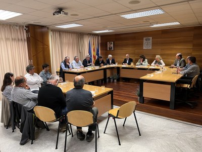 Reunió dels regants de la Conca de Tremp amb Teresa Jordà (Foto: ACN)