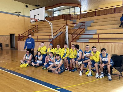 El Sedis Airam-PEUSA, a la presentació de l'Únics Cerdanya, al Poliesportiu de Puigcerdà (Sedis Bàsquet)