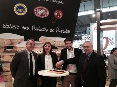 Imatge d'arxiu de la presentació del torró elaborat amb formatge Urgèlia 