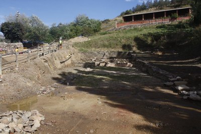 Restes del fòrum romà de Llívia (Foto: ACN)